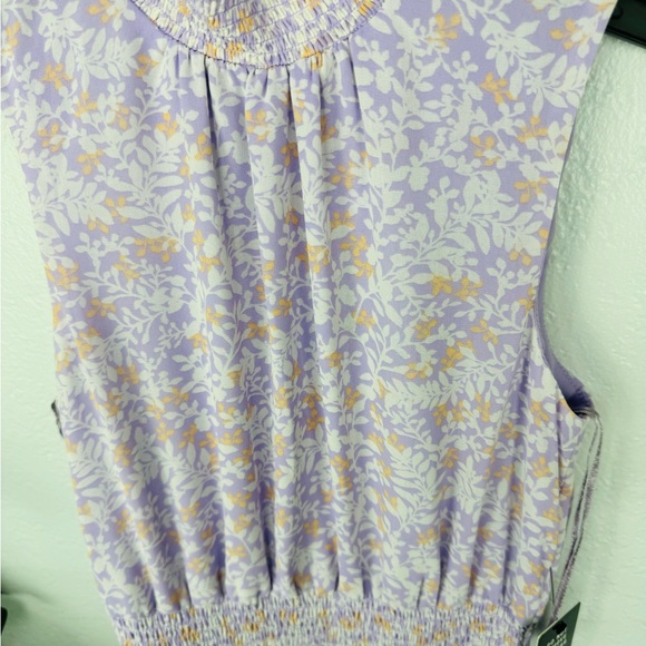 Express Printed Sleeveless Mock Neck Tiered
Ruffle Dress in lilac Purple Print - Picture 4 of 9